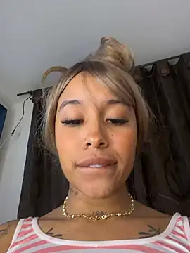 MarieLeon Live XXX-Chat