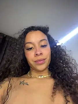 Chat +18 de MarieLeon ao vivo
