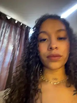 Онлайн чат XXX MarieLeon