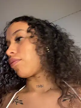 MarieLeon's Live XXX Chat