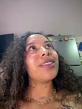 MarieLeon's Webcam Show