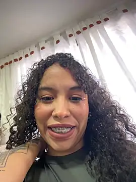MarieLeon Show Webcam