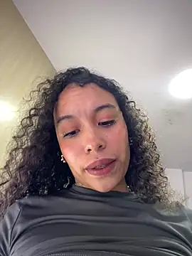 MarieLeon webkamerás műsora