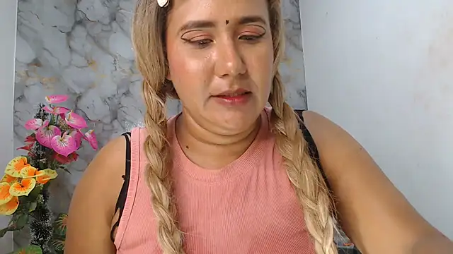 brown_halos Webcam show