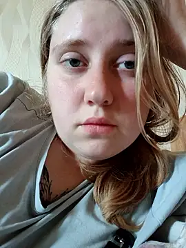 AnastasiaSky19's Live Chat Room