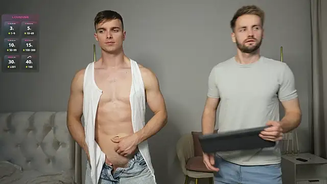Nik_Sharp Show in webcam