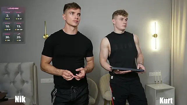 Nik_Sharp Webcam-Show