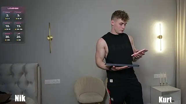 Nik_Sharp's Webcam Show
