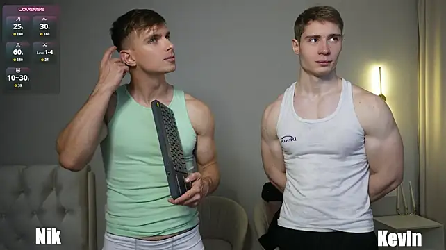 عرض كام Nik_Sharp