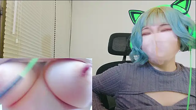 hazuki_8008 XXX чат на живо