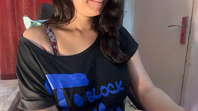 Cupid_of_Hearts' Webcam Show