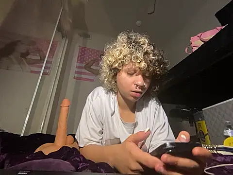 Creolegirl19's Webcam Show