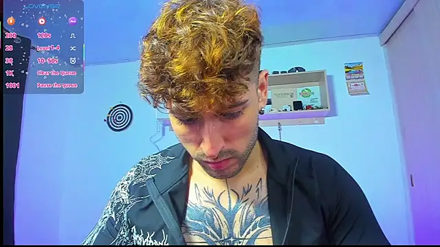 Ares_blue Chat XXX in diretta