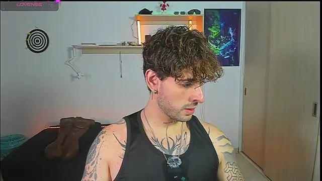 Ares_blue Webcamshow