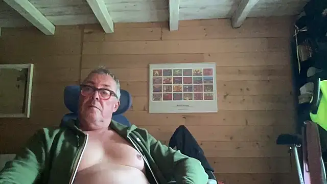 lelohop Show in webcam