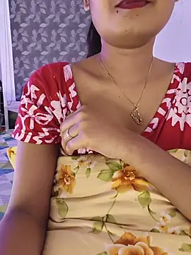 Chat +18 de yhona_darling ao vivo