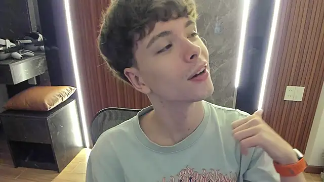 Webkamerová show calvin_love_you