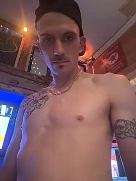 Twist_N_Tease Show in webcam