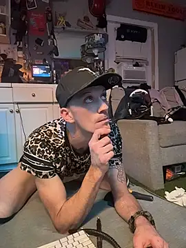 Twist_N_Tease – webcam-show