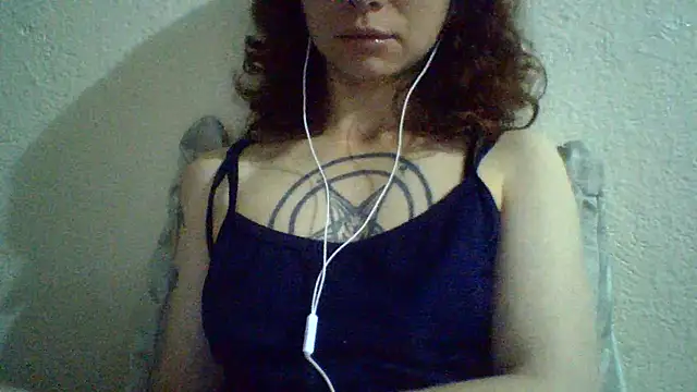 CELEna098rs707 Live Chatraum