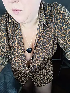 Annet1912's Live XXX Chat