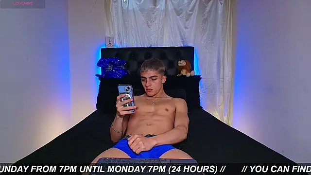 عرض كام James1Leee