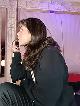 ivannabellini 라이브 XXX 채팅
