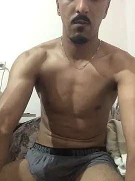Xxxhalcon 网络视讯表演