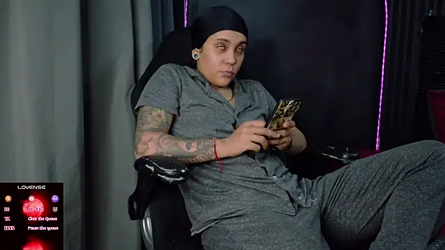 Webkamerová show ZhoeStrong