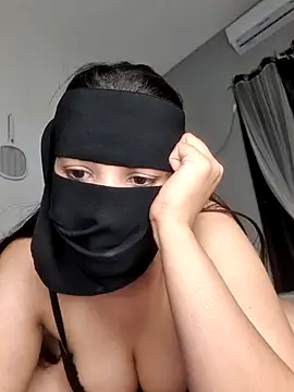 Show de Hot_leila69 na webcam