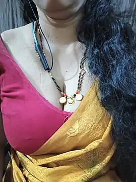 bhuvana_555's Webcam Show