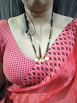 bhuvana_555 라이브 XXX 채팅