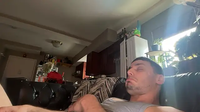 hot_shot_13 Show in webcam
