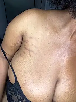 MayaPassion Show in webcam