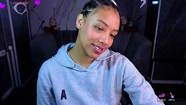 Violeth_b Adlı Modelin Web Kamerası Şovu