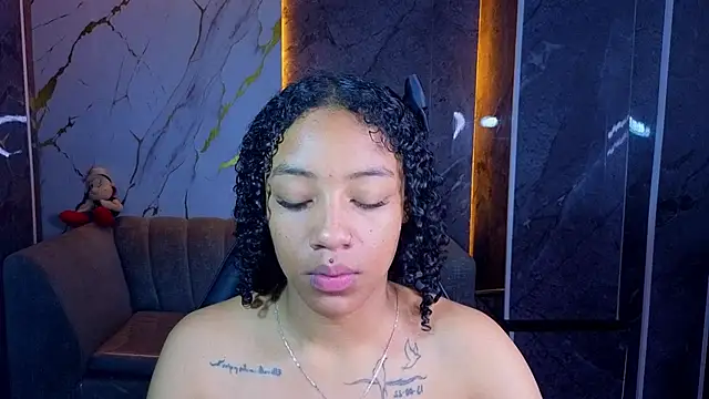 Violeth_b Webcam-Show