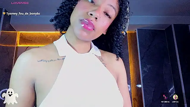 Violeth_b Show in webcam