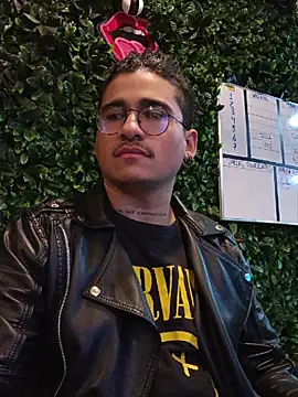Show modela __JaviJavi na web-kameri