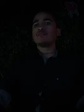Show modela __JaviJavi na web-kameri