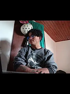 Show modela __JaviJavi na web-kameri