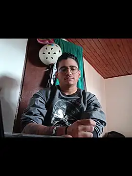 __JaviJavi 在線直播表演