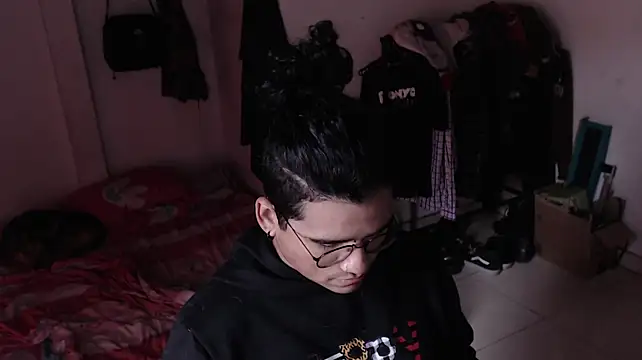 __JaviJavi Adlı Modelin Web Kamerası Şovu