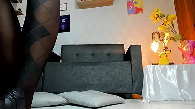 Alaia_Love77's Webcam Show