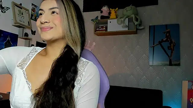 Alaia_Love77n Live XXX chat