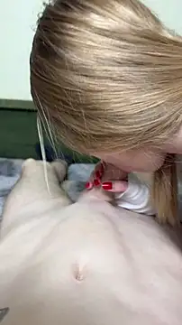 Pertunjukan Kamera Web kantie02