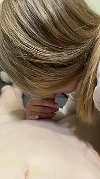 Pertunjukan Kamera Web kantie02