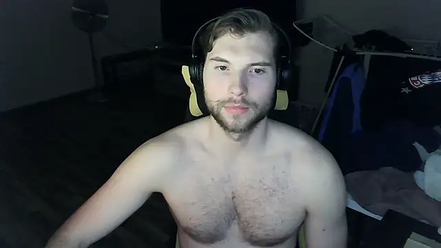 Ironman220 Live XXX-Chat