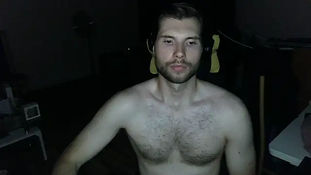 Ironman220 webkamerás műsora