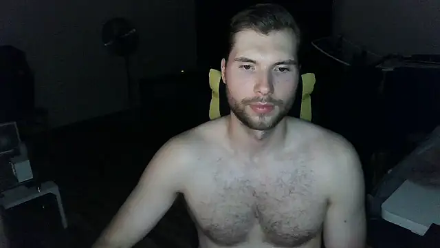 Ironman220 webkamerás műsora