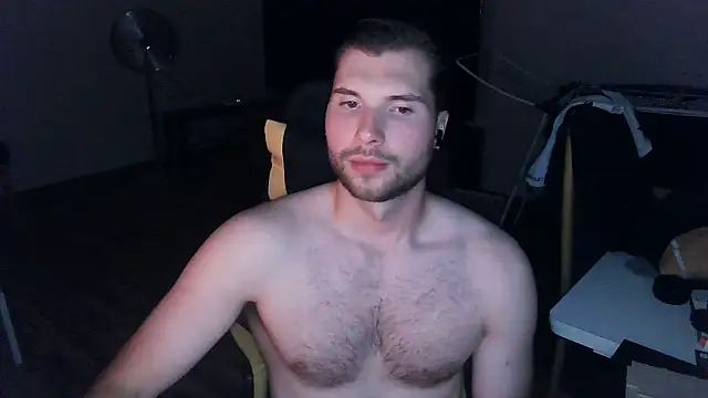 Ironman220 Live XXX-chat